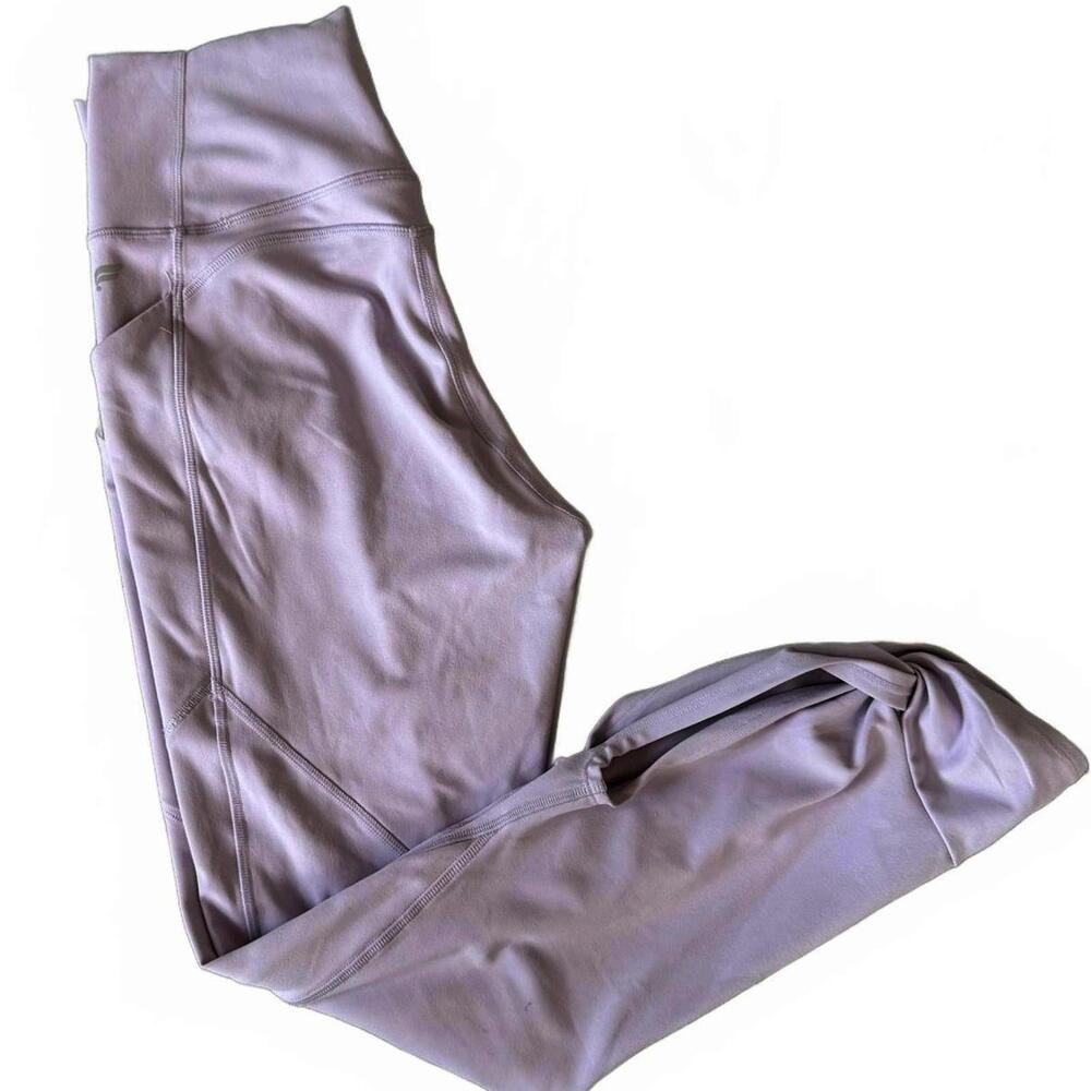 Fabletics PureLuxe Legging Twist High Waist 7/8 Lavender Oasis Pockets Yoga READ